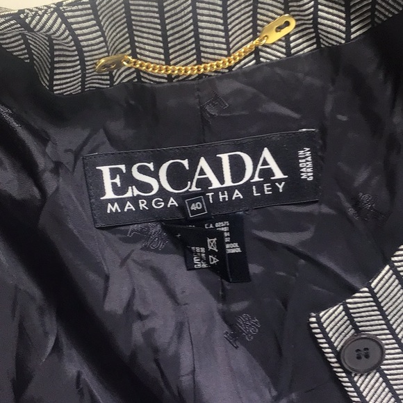 Escada Pin Stripe Wool/ Silk Business Blazer Jacket - Picture 9 of 9